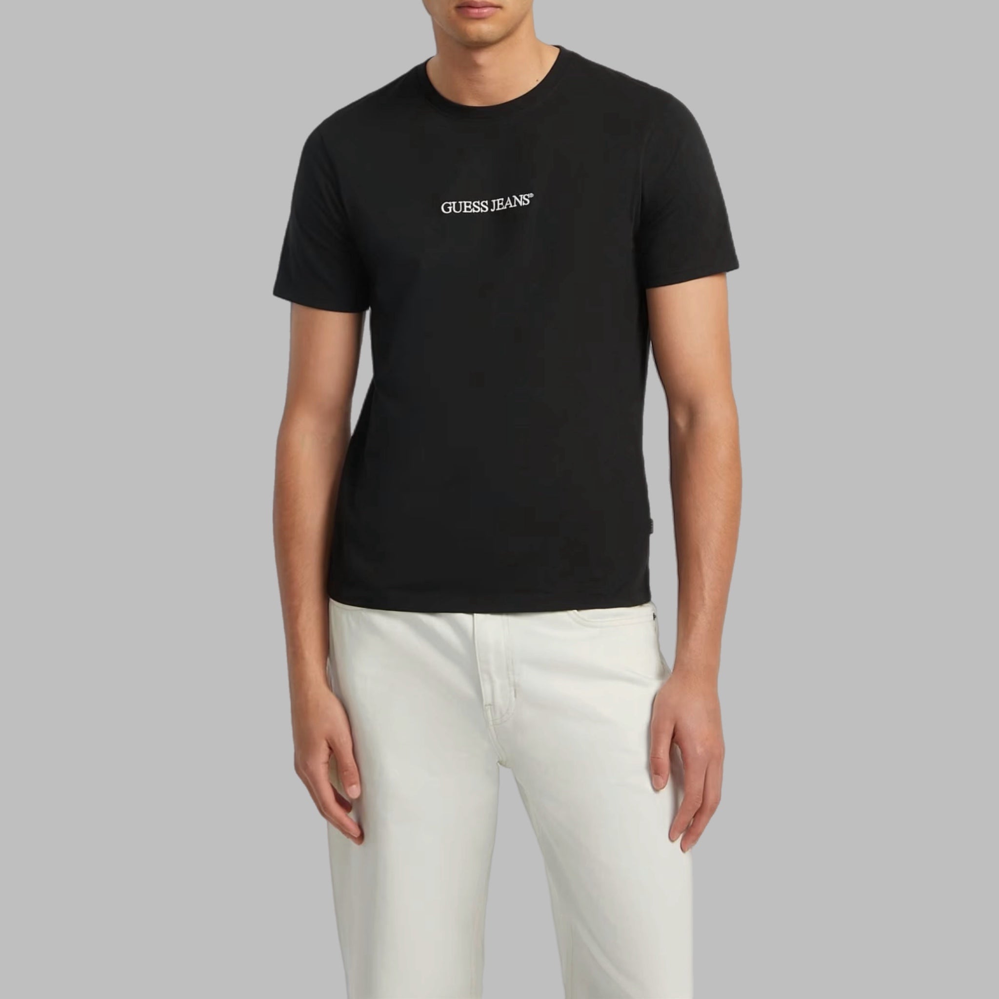 T-shirt Guess vestibilità slim con logo ricamato