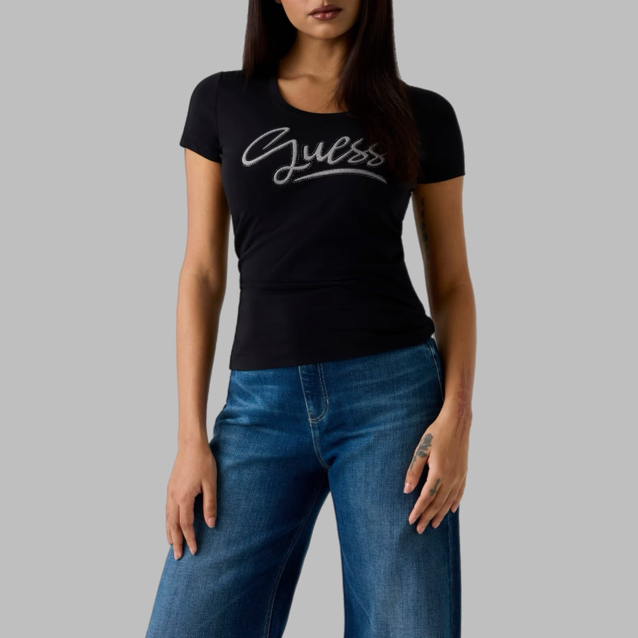 T-shirt GUESS con strass logo - W6RI24J1314
